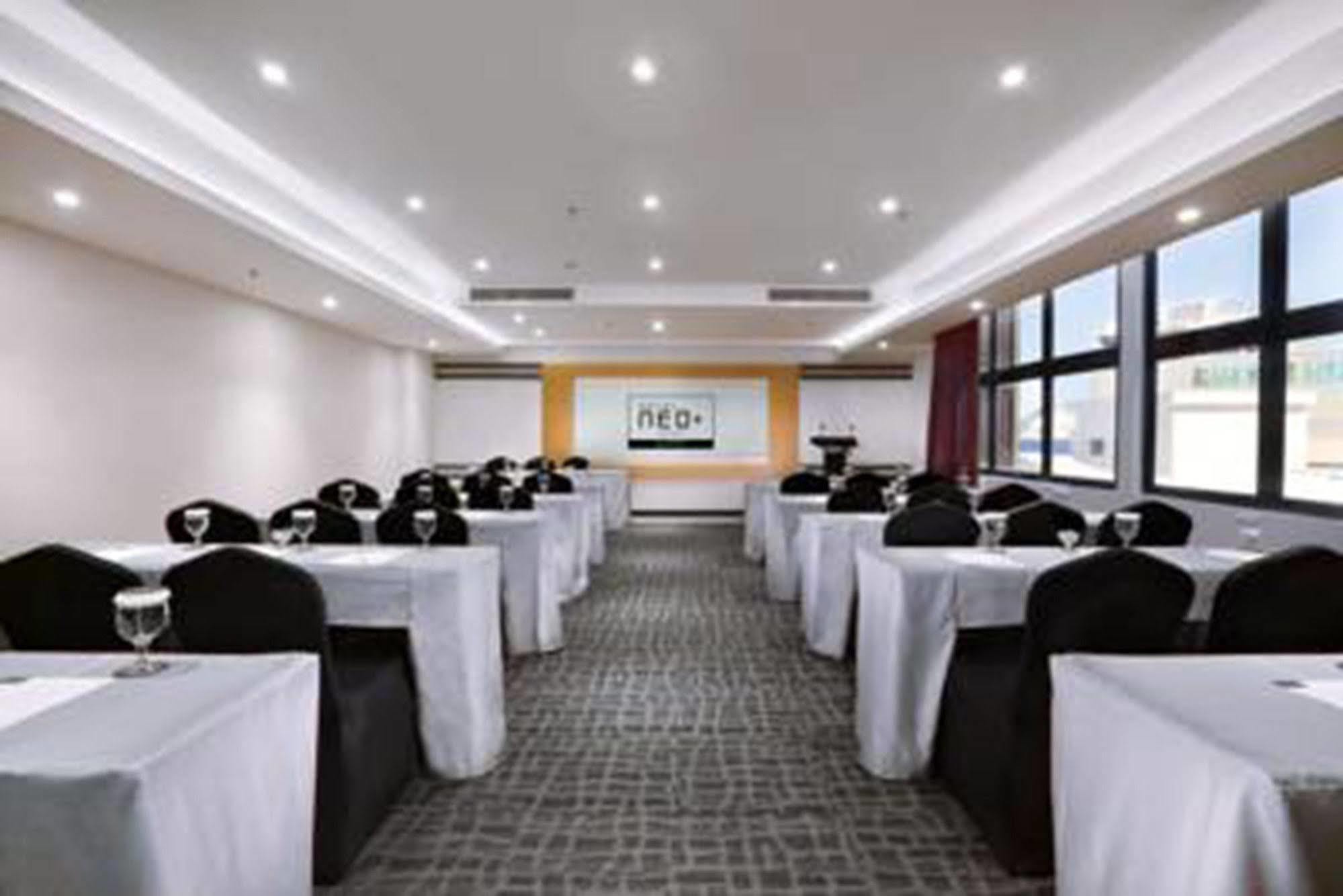 Neo+ Penang Hotel George Town Eksteriør billede