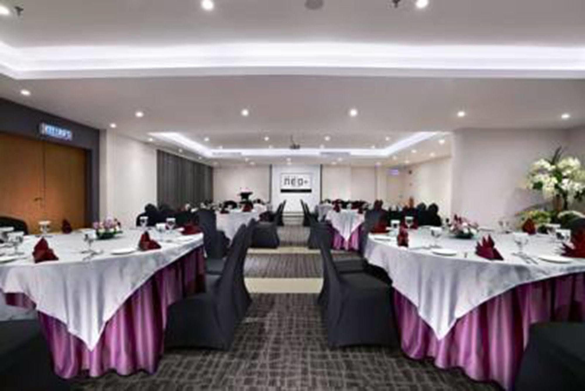 Neo+ Penang Hotel George Town Eksteriør billede
